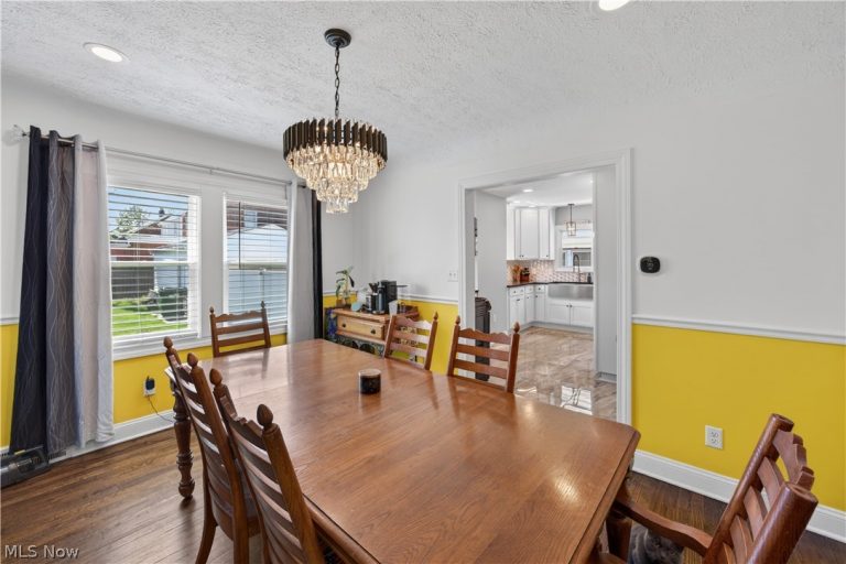 184 Woodrow Avenue, Bedford, OH - Photo 8