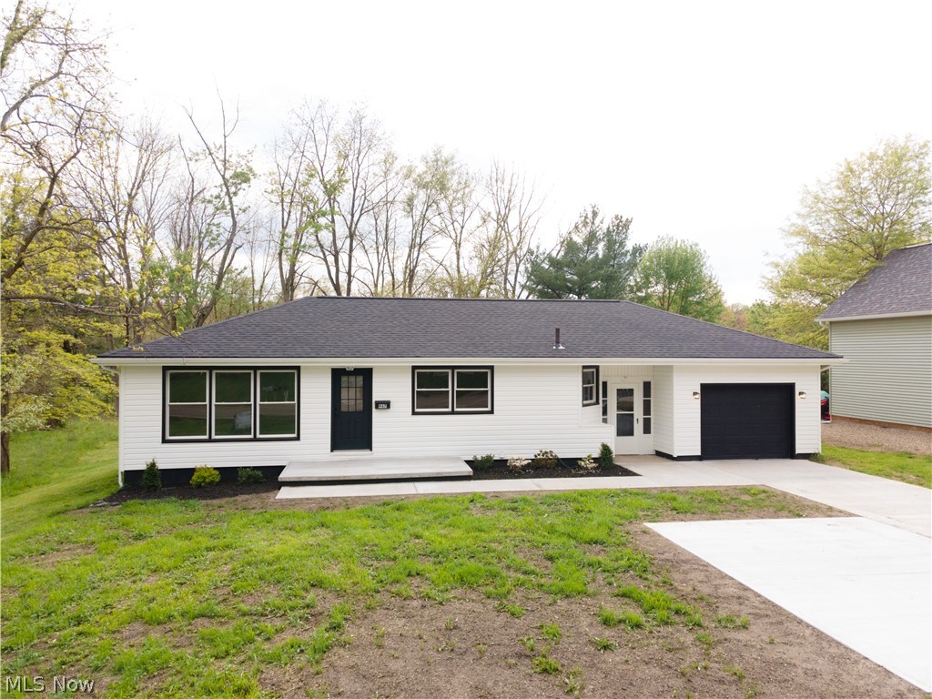 967 Canal Street, Canal Fulton, OH