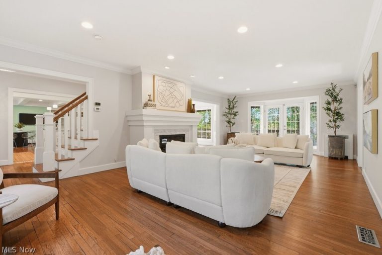 50 Park Lane, Chagrin Falls, OH - Photo 6