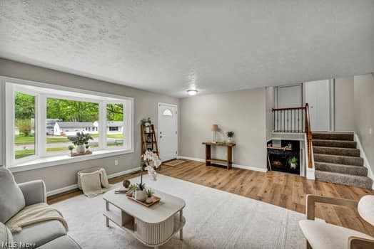 8143 Broadmoor Road, Mentor, OH - Photo 2