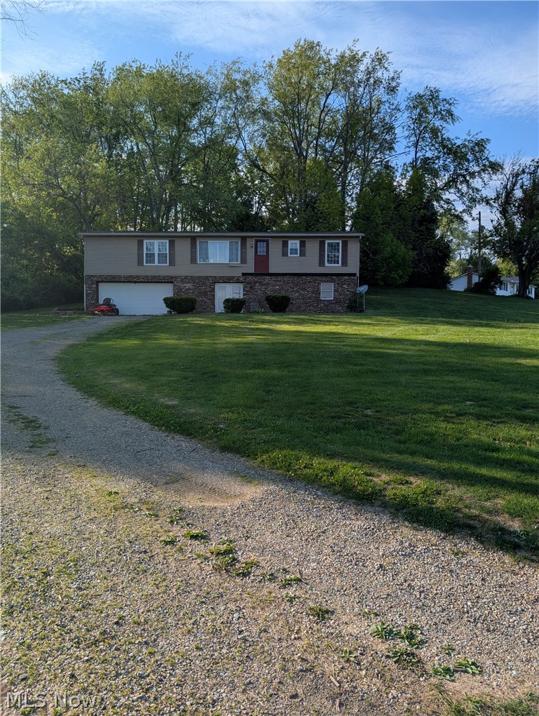2075 State Route 83, Millersburg, OH, 44654