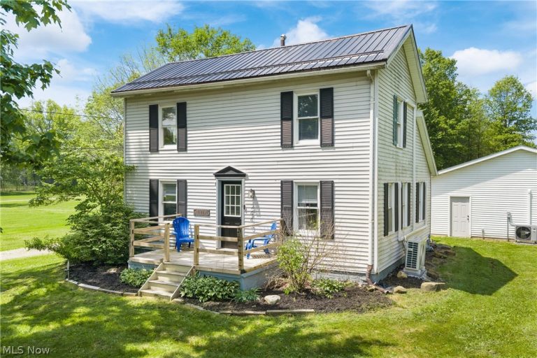 2443 Alliance Road, Deerfield, OH, 44411