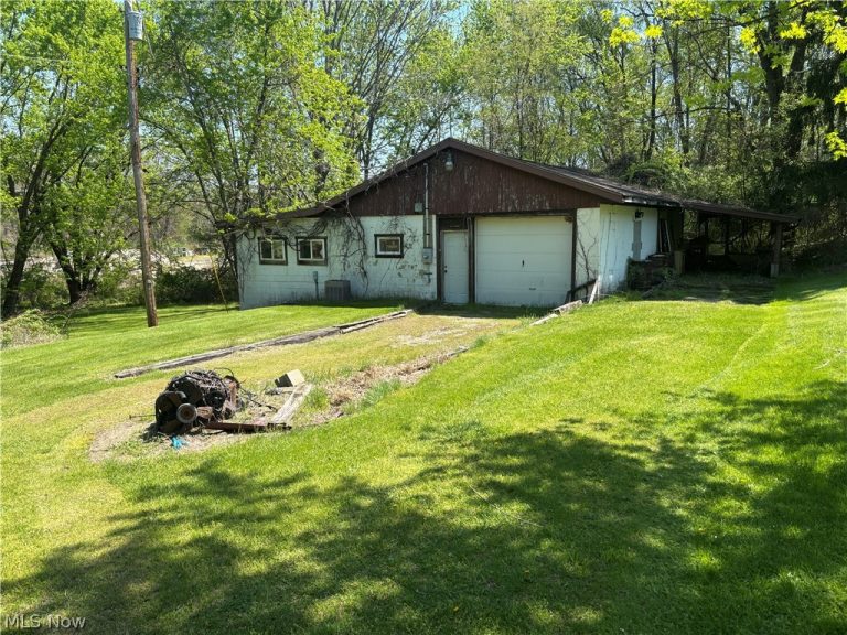 1108-1/2 Milan Street, Canal Fulton, OH, 44614