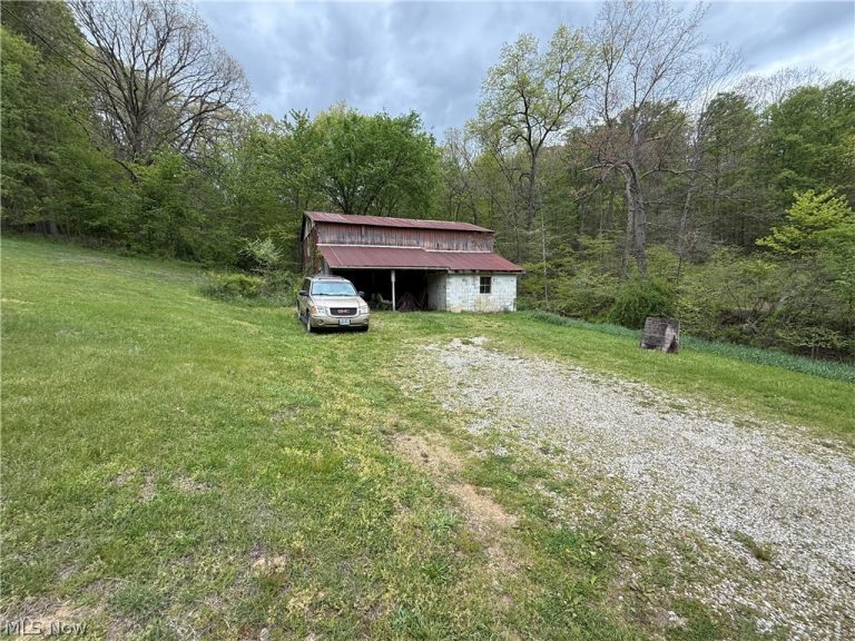 7397 Hawkins Hollow Road, Stone Creek, OH - Photo 8
