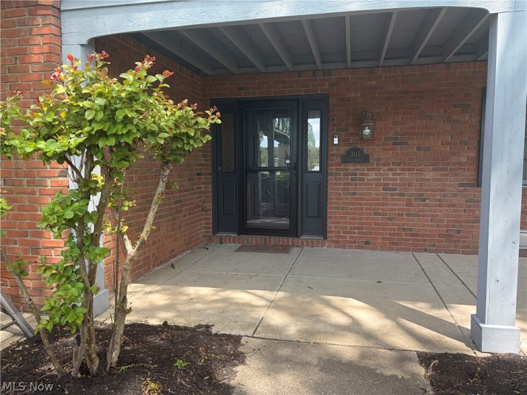 303 Ohio Street, Marietta, OH - Photo 3