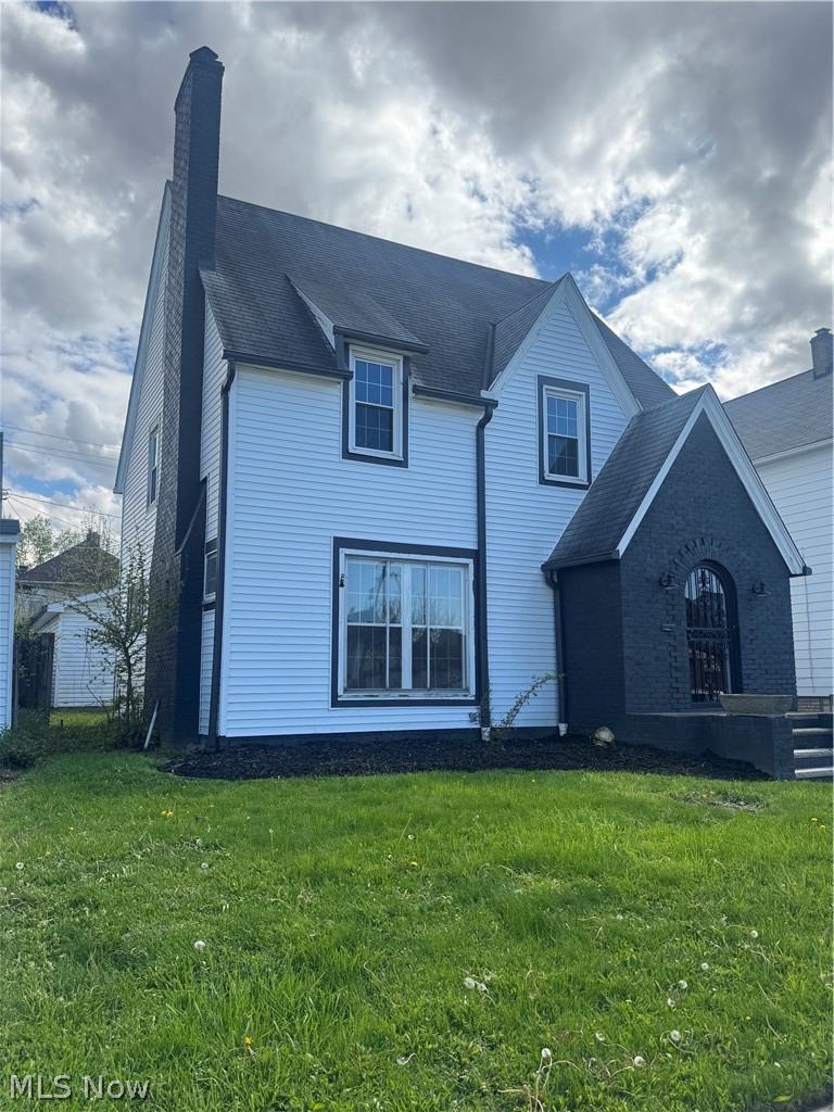 10900 Vernon Avenue, Garfield Heights, OH - Photo 3