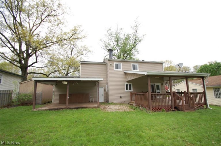 4155 Claridge Drive, Austintown, OH - Photo 3