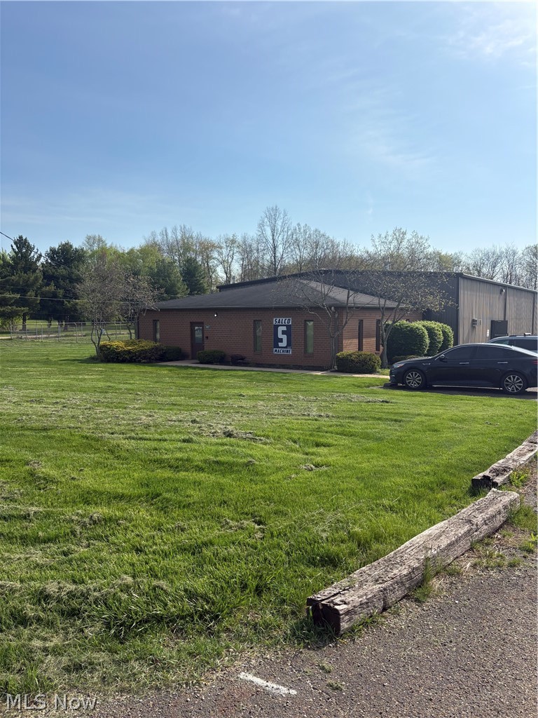 3822 Victory Avenue, Louisville, OH - Photo 2