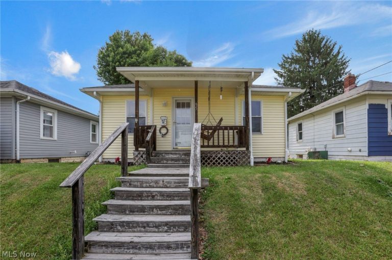95 Pembroke Avenue, Zanesville, OH, 43701