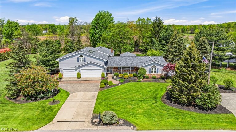 735 Fairway Street, Jefferson, OH, 44047