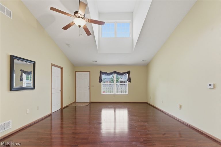 1210 Pebble Chase Circle, Massillon, OH - Photo 8
