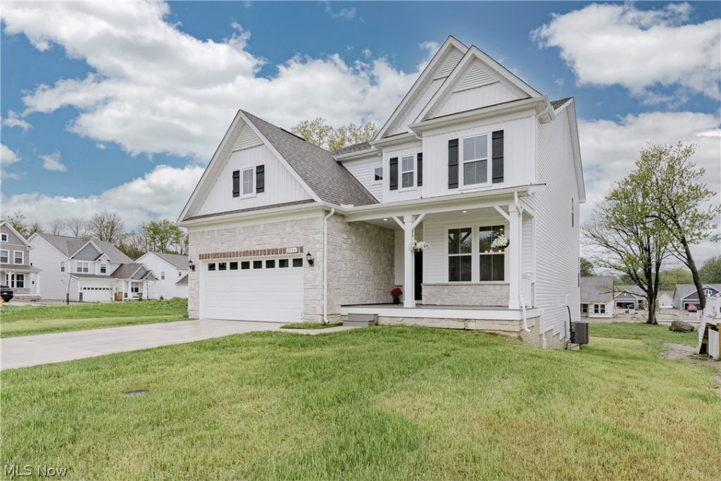 7796 Clydesdale Drive, Mentor, OH