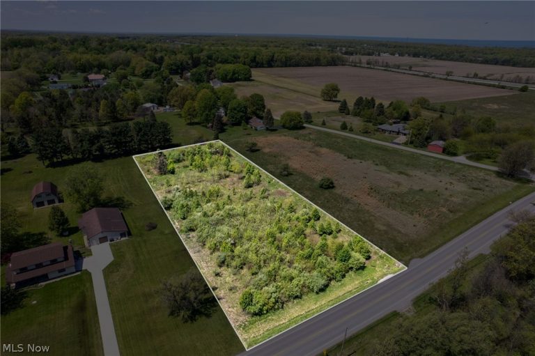 Baumhart Road, Vermilion, OH, 44089
