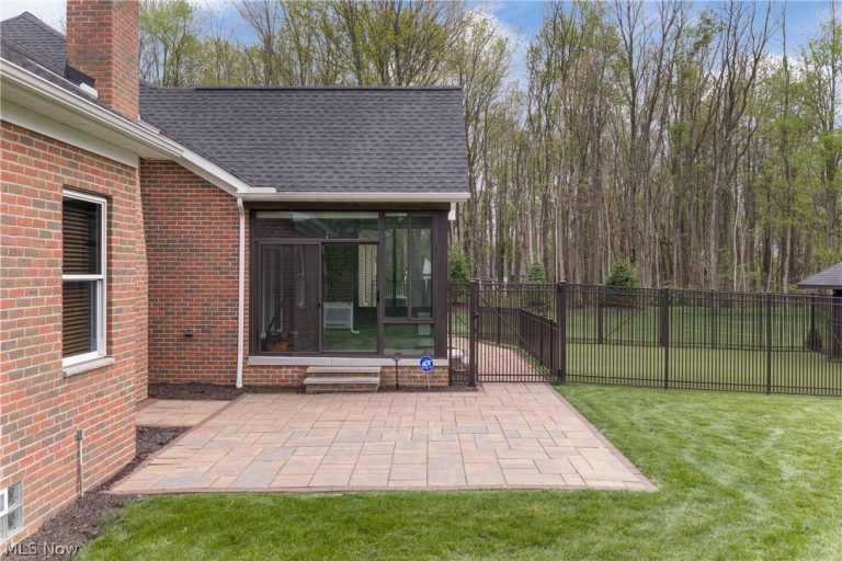 8622 Hunters Ridge Run, Wadsworth, OH - Photo 5