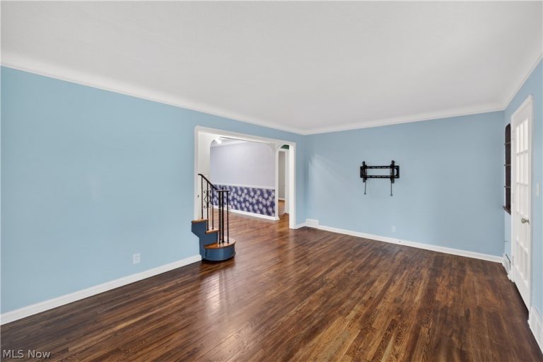 4186 Lambert Road, South Euclid, OH - Photo 5