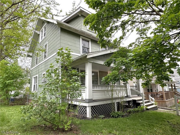 1438 Newton Street, Akron, OH - Photo 2