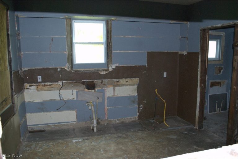 3511 78th Street, Cleveland, OH - Photo 4