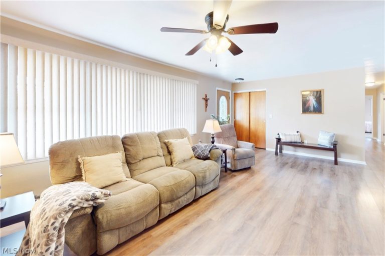 400 Terri Avenue, Steubenville, OH - Photo 6