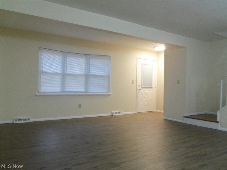 762 Mentor Avenue #31, Painesville, OH - Photo 2