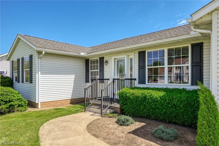 5950 Kentview Avenue, North Canton, OH - Photo 4