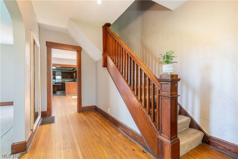 10725 Lisbon Street, Louisville, OH - Photo 6
