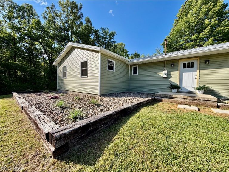 21750 State Route 550, Amesville, OH - Photo 8