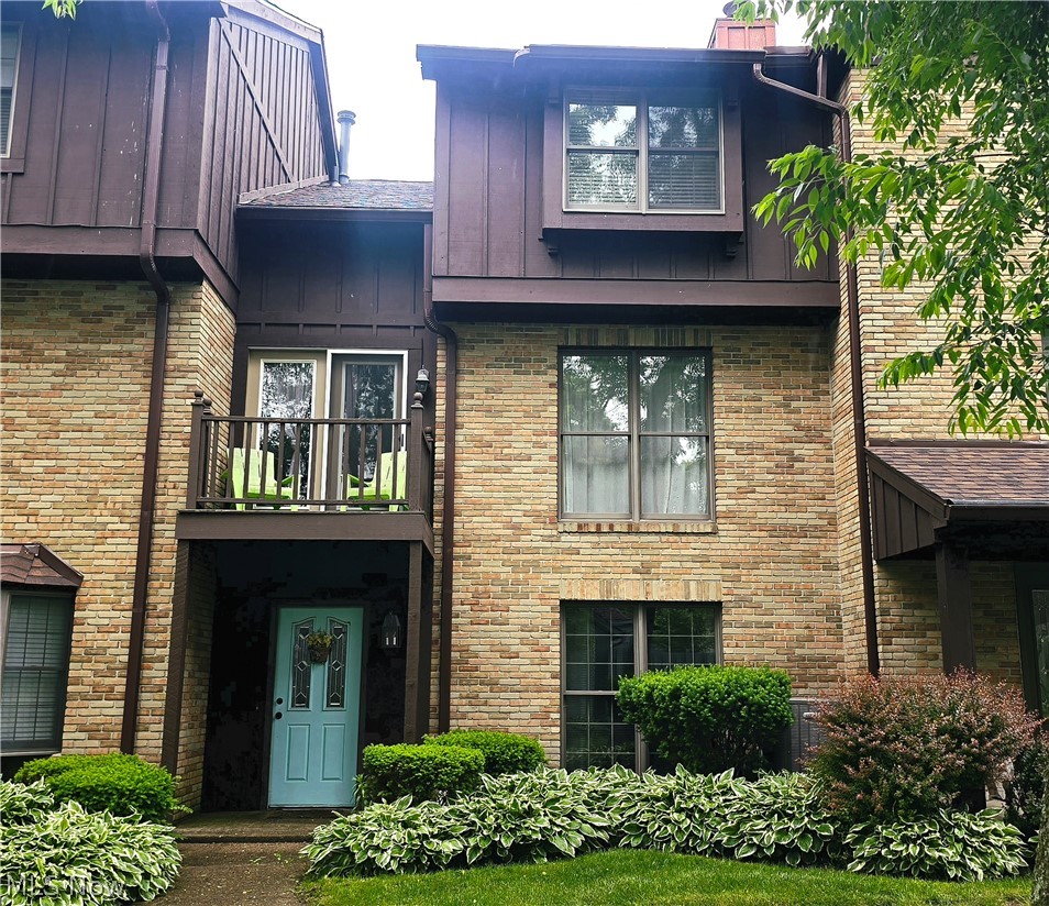 15 Acorn Lane, Coshocton, OH