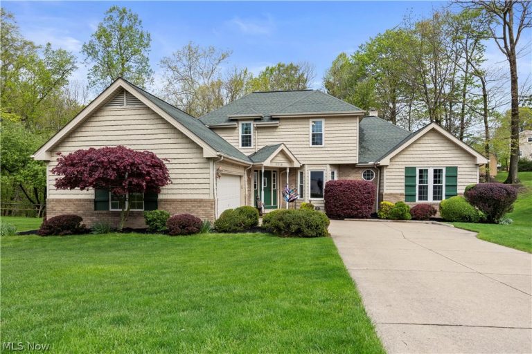 5516 Andover Drive, Parma, OH - Photo 2