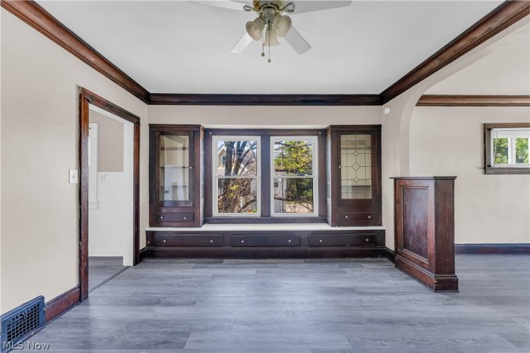 9404 Cardwell Avenue #UP/2, Cleveland, OH - Photo 6