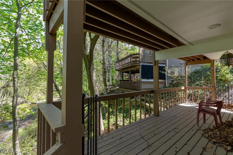 495 Cahoon Road, Bay Village, OH - Photo 3