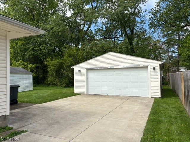 852 Manitou Avenue, Akron, OH - Photo 3