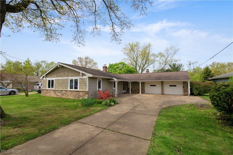 30200 Crestview Drive, Bay Village, OH, 44140