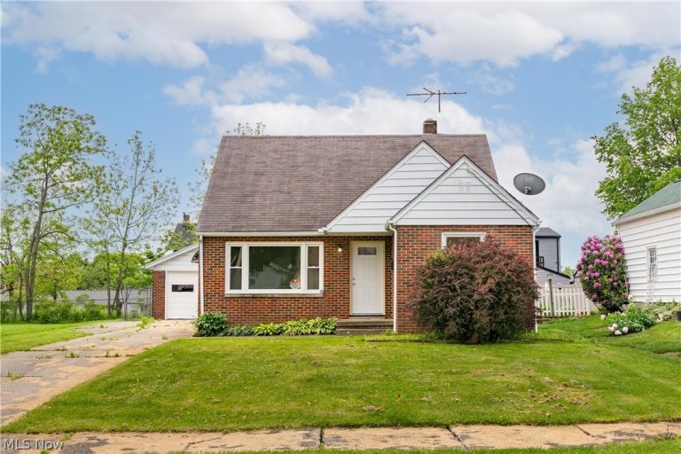 944 Donald Avenue, Akron, OH, 44306
