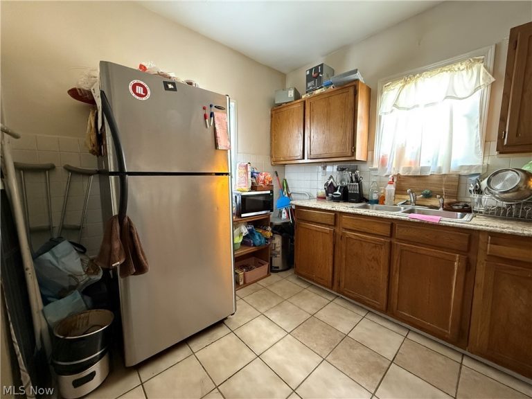 3521 129th Street, Cleveland, OH - Photo 8