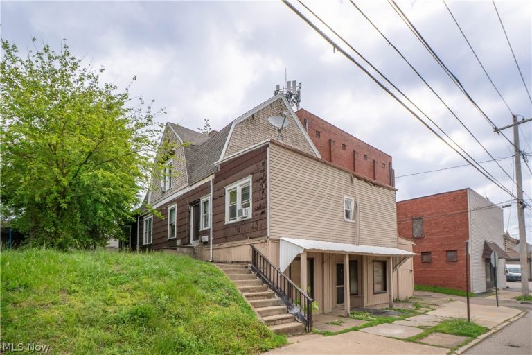 2221 6th Street, Canton, OH, 44706