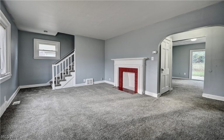 1379 Maryland Avenue, Canton, OH - Photo 5