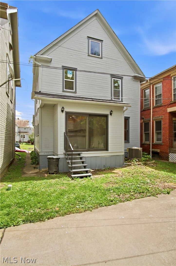 213 Montgomery Street, Marietta, OH - Photo 4