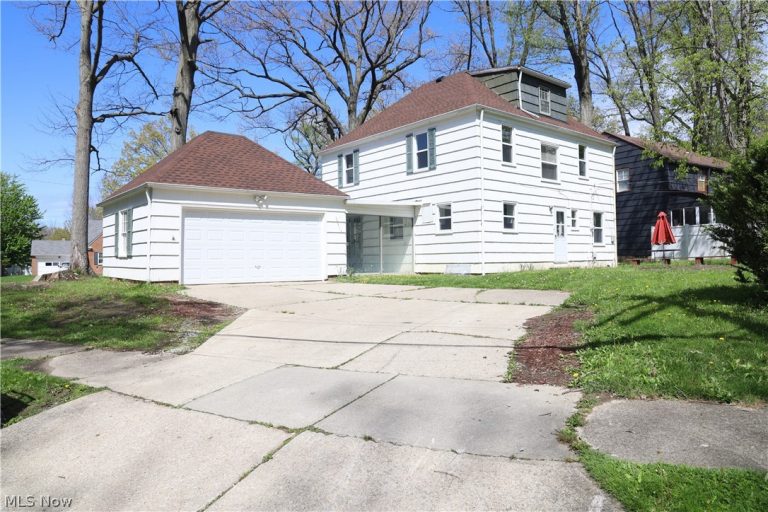 3630 Fenley Road, Cleveland Heights, OH - Photo 4