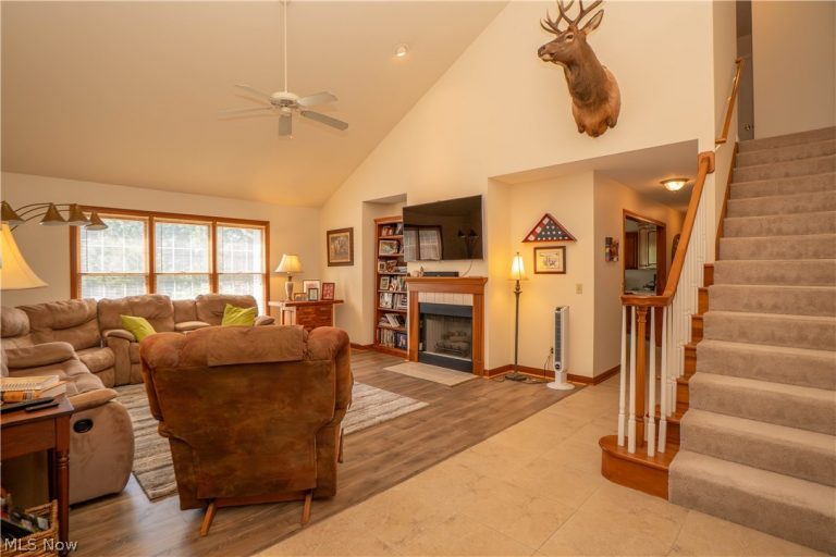1204 Stone Crossing Street, Canton, OH - Photo 5
