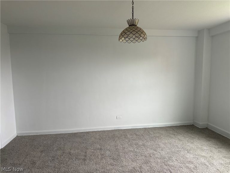 13800 Fairhill Road #416, Shaker Heights, OH - Photo 6