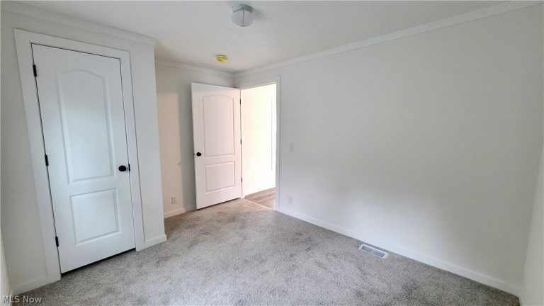 9735 Chillicothe Road #10, Kirtland, OH - Photo 8