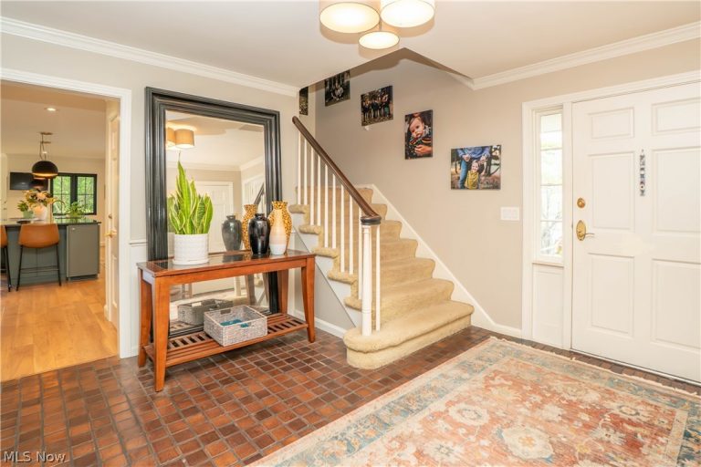2810 Brentwood Close Street, Canton, OH - Photo 6
