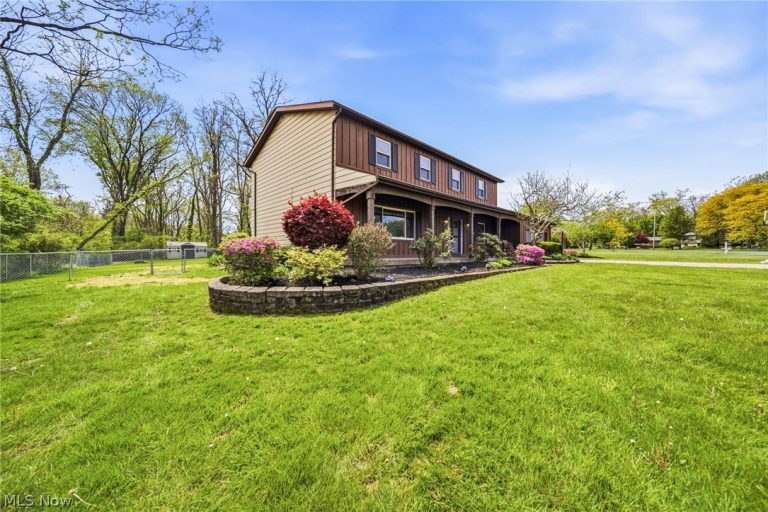 10610 Ridgewater Drive, Concord Twp, OH - Photo 4