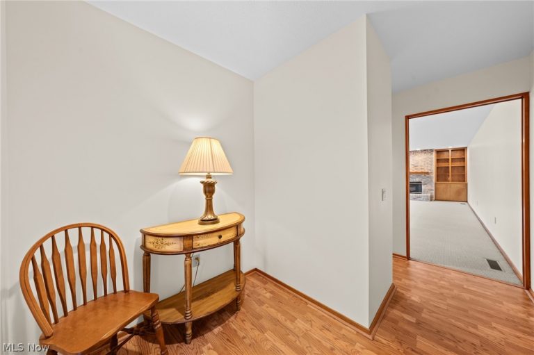 12747 Olympus Way, Strongsville, OH - Photo 6