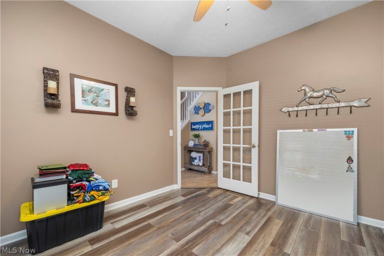 4625 Crossing Trail, Lorain, OH - Photo 8