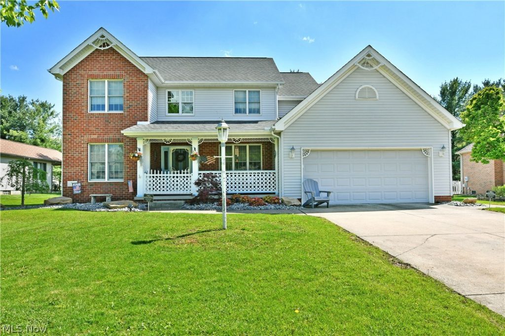 607 Chestnut Lane, Boardman, OH