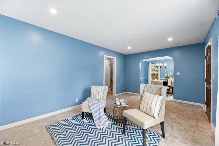 2603 Graham Avenue, Akron, OH - Photo 4