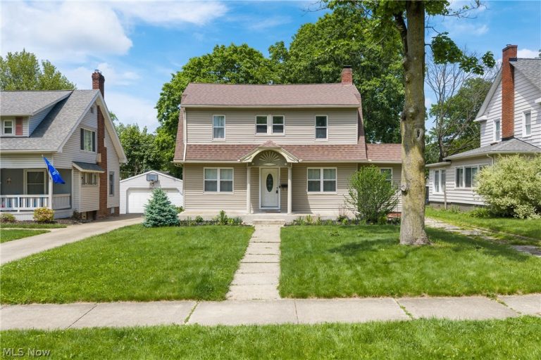 1359 Delia Avenue, Akron, OH - Photo 4