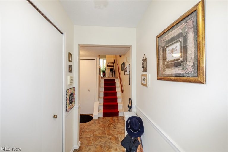 6919 Fitzwater Road #17, Brecksville, OH - Photo 3