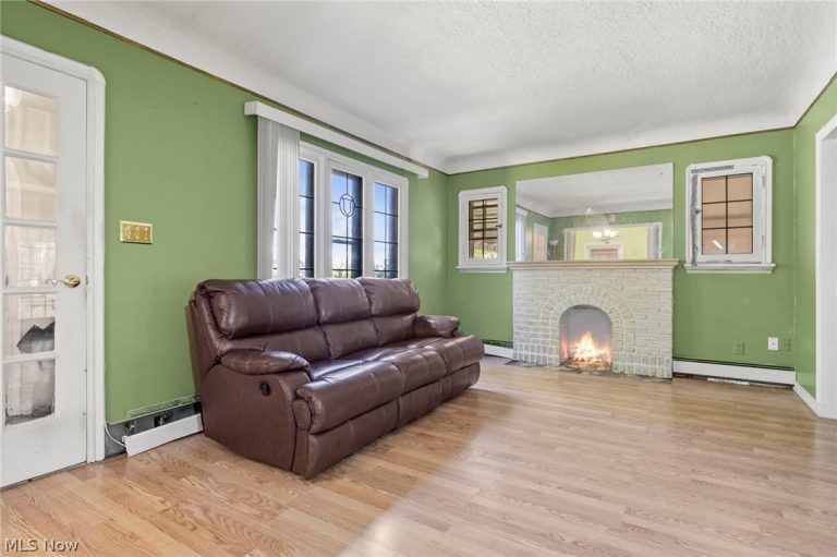 7411 Wooster, Parma, OH - Photo 5